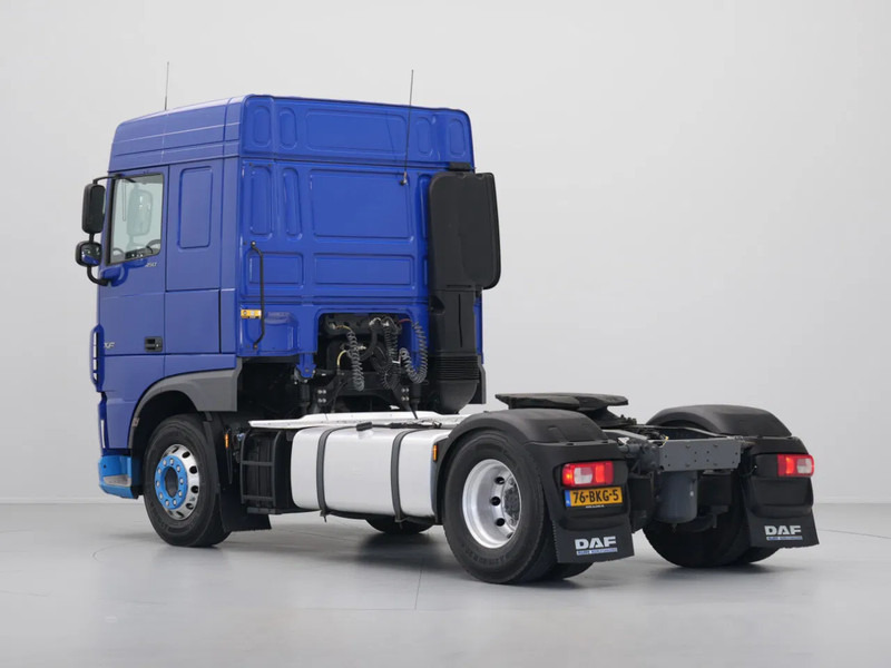 DAF XF 450 FT Space Cab, PTO - Tracteur routier: photos 4 DAF XF 450 FT Space Cab, PTO - Tracteur routier: photos 4