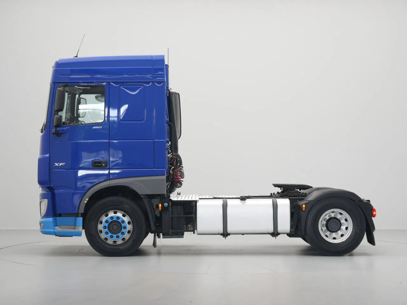 DAF XF 450 FT, Space Cab, PTO, New Tacho 7 Stuks op Voorraad - Tracteur routier: photos 2 DAF XF 450 FT, Space Cab, PTO, New Tacho 7 Stuks op Voorraad - Tracteur routier: photos 2