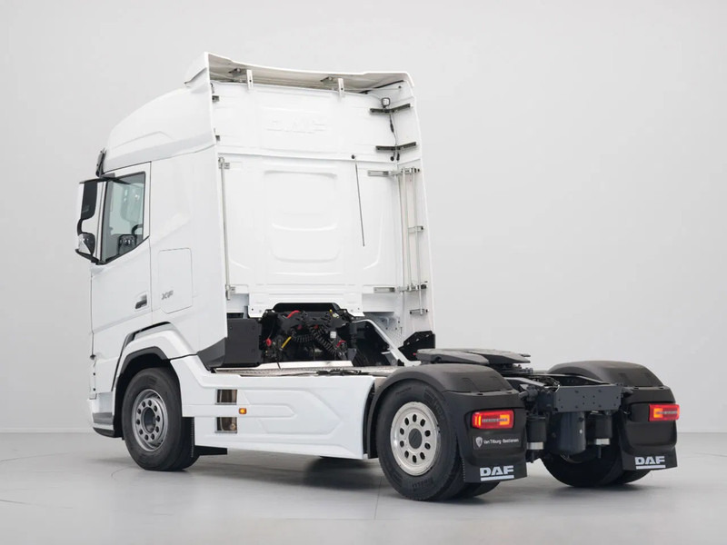 DAF XF 480 FT ADR FL+AT+EXII, PTO PREP MIRRORS B3 ALARM 845L TANK - Tracteur routier: photos 4 DAF XF 480 FT ADR FL+AT+EXII, PTO PREP MIRRORS B3 ALARM 845L TANK - Tracteur routier: photos 4