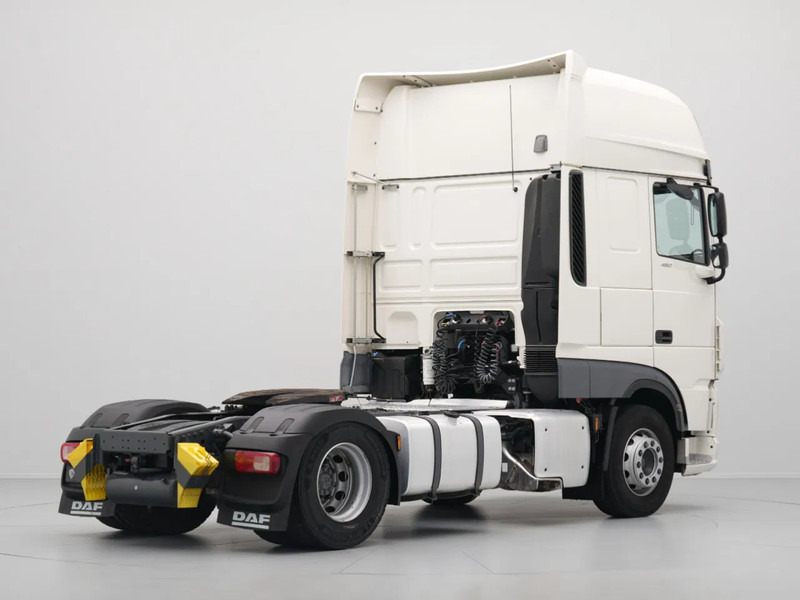 DAF XF 480 FT Super Space Cab, 2x Tanks - Tracteur routier: photos 5 DAF XF 480 FT Super Space Cab, 2x Tanks - Tracteur routier: photos 5
