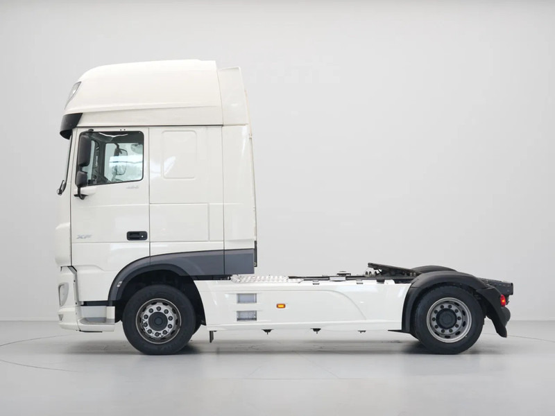 DAF XF 480 FT Super Space Cab, 2x Tanks, PTO Prep - Tracteur routier: photos 2 DAF XF 480 FT Super Space Cab, 2x Tanks, PTO Prep - Tracteur routier: photos 2