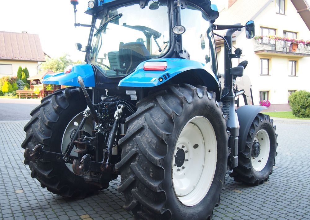 Tracteur agricole Ciągnik New Holland NH T6.140 2016 New Holland z Ładowaczem czołowym TUR: photos 11 Tracteur agricole Ciągnik New Holland NH T6.140 2016 New Holland z Ładowaczem czołowym TUR: photos 11