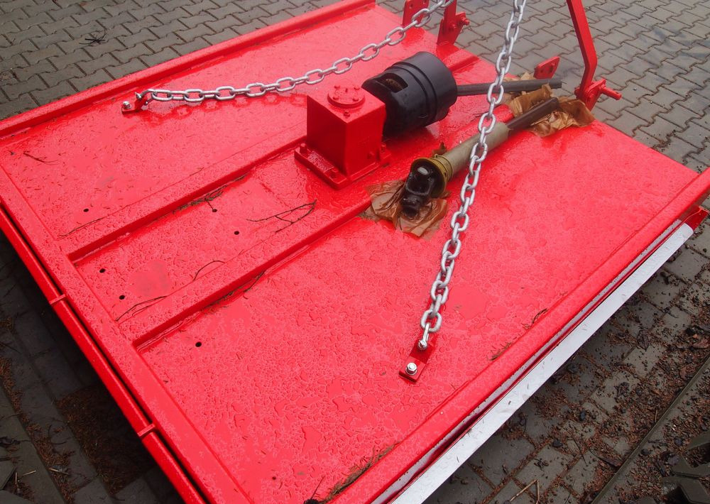 Kosiarka Kuhn 2005 - Broyeur à axe horizontal: photos 5 Kosiarka Kuhn 2005 - Broyeur à axe horizontal: photos 5