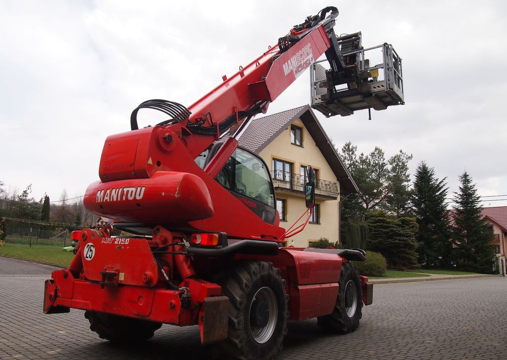 Ładowarka teleskopowa Manitou MRT 2150 Privilege MANITOU ważne UDT - Chariot télescopique: photos 5 Ładowarka teleskopowa Manitou MRT 2150 Privilege MANITOU ważne UDT - Chariot télescopique: photos 5