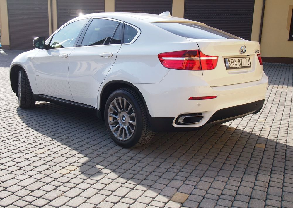 Samochód BMW X6 e71 xdrive40d Individual 2012 Samochód BMW X6 Individual - Voiture: photos 5 Samochód BMW X6 e71 xdrive40d Individual 2012 Samochód BMW X6 Individual - Voiture: photos 5