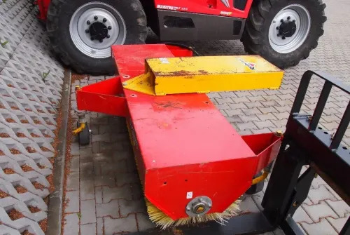 Zmiatarka Rabaud   Szerokość robocza 2m - Brosse: photos 4 Zmiatarka Rabaud   Szerokość robocza 2m - Brosse: photos 4