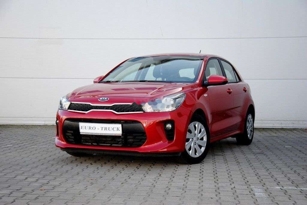 Voiture KIA Rio: photos 1