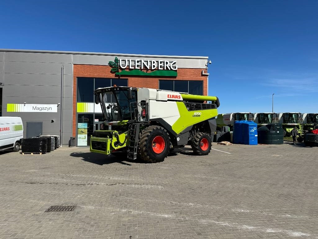 Claas LEXION 6700 -V770-408KM-744mth - Moissonneuse-batteuse: photos 3 Claas LEXION 6700 -V770-408KM-744mth - Moissonneuse-batteuse: photos 3