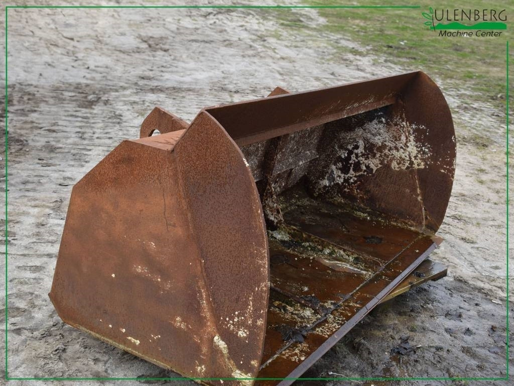 Łyżka do ładowarki Claas Scorpion - Godet pour Engins de chantier: photos 5 Łyżka do ładowarki Claas Scorpion - Godet pour Engins de chantier: photos 5