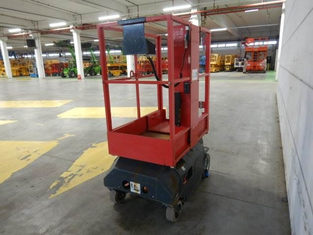 Bravi Lui Mini HD - Nacelle à mât vertical: photos 4 Bravi Lui Mini HD - Nacelle à mât vertical: photos 4