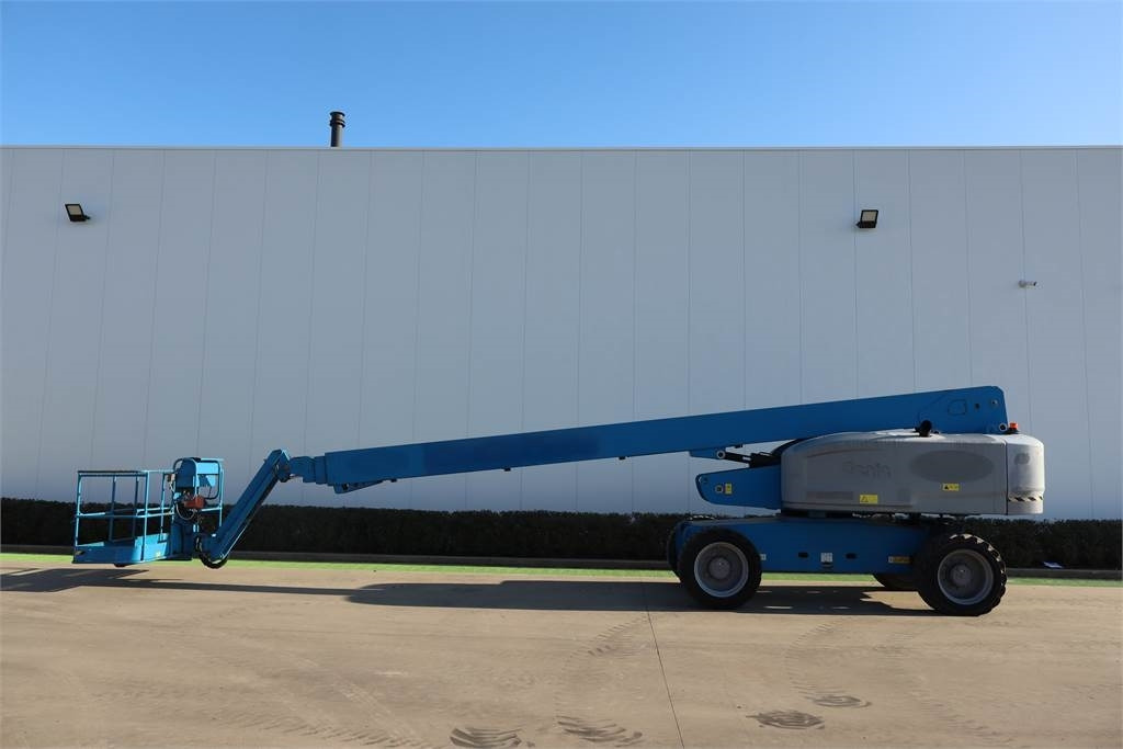 Genie S85 - Nacelle télescopique: photos 1 Genie S85 - Nacelle télescopique: photos 1