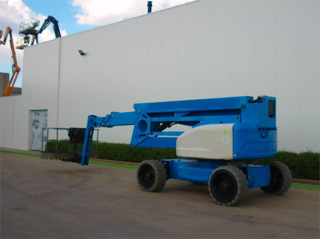 Niftylift HR28 - Nacelle articulée: photos 3 Niftylift HR28 - Nacelle articulée: photos 3
