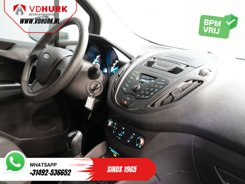Ford Transit Courier 1.0 100 pk BPM VRIJ! BENZINE/ Stoelverw./ Voorruit.Verw./ Airco - Fourgonnette: photos 3 Ford Transit Courier 1.0 100 pk BPM VRIJ! BENZINE/ Stoelverw./ Voorruit.Verw./ Airco - Fourgonnette: photos 3