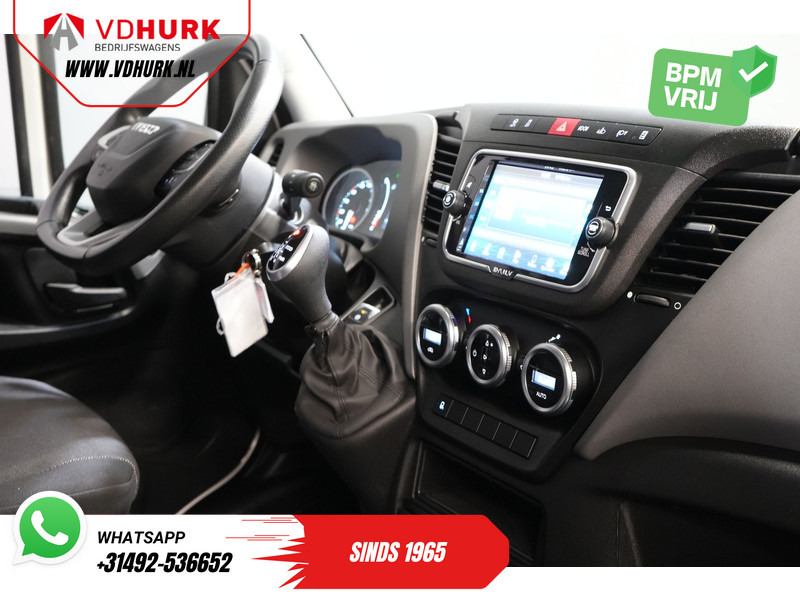 Iveco Daily 35S18HV 3.0 Aut. ZF BPM VRIJ! Bakwagen Laadklep/ LED/ Spoiler/ 3.5T Trekverm./ Gev.stoel/ Adapt.Cruise/ Navi/ Carplay/ Climate/ - Fourgon grand volume: photos 3 Iveco Daily 35S18HV 3.0 Aut. ZF BPM VRIJ! Bakwagen Laadklep/ LED/ Spoiler/ 3.5T Trekverm./ Gev.stoel/ Adapt.Cruise/ Navi/ Carplay/ Climate/ - Fourgon grand volume: photos 3