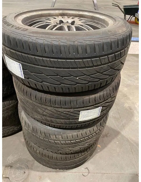 General Tire Dotz velgen met General Tire Grabber banden 255/50 R19 107Y - Pneus et jantes pour Voiture: photos 1 General Tire Dotz velgen met General Tire Grabber banden 255/50 R19 107Y - Pneus et jantes pour Voiture: photos 1