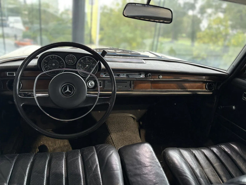 Mercedes-Benz 280SE *OldTimer*Automaat*LerenZetels*Schuifdak* - Voiture: photos 3 Mercedes-Benz 280SE *OldTimer*Automaat*LerenZetels*Schuifdak* - Voiture: photos 3