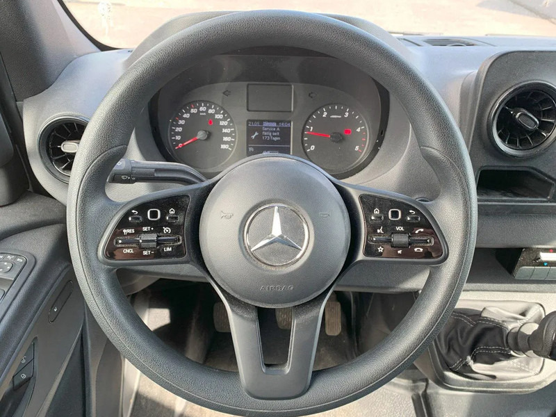 Mercedes-Benz Sprinter 317 CDI*NEW XARIOS 350*L2H2*360°CAMERA*TEMPOMAT*NAVIGATIE* - Utilitaire frigorifique: photos 5 Mercedes-Benz Sprinter 317 CDI*NEW XARIOS 350*L2H2*360°CAMERA*TEMPOMAT*NAVIGATIE* - Utilitaire frigorifique: photos 5