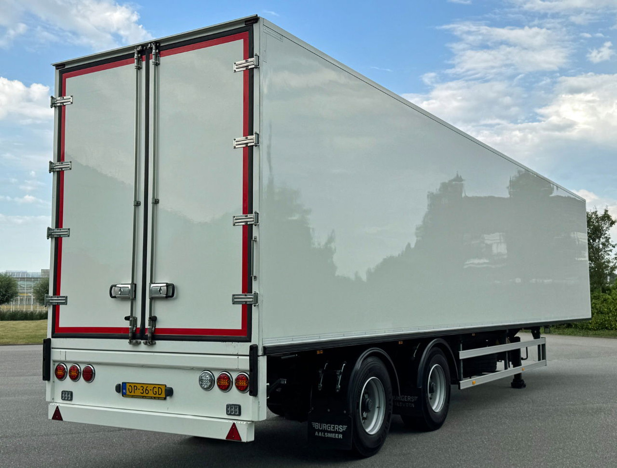 FAG 2 AS Burgers BAK Geisoleerd Gegalvaniseerd Chassis ZO Goed ALS Nieuw Direct Leverbaar 1325 x 244 x 267 CM Inwendig - Semi-remorque fourgon: photos 5 FAG 2 AS Burgers BAK Geisoleerd Gegalvaniseerd Chassis ZO Goed ALS Nieuw Direct Leverbaar 1325 x 244 x 267 CM Inwendig - Semi-remorque fourgon: photos 5