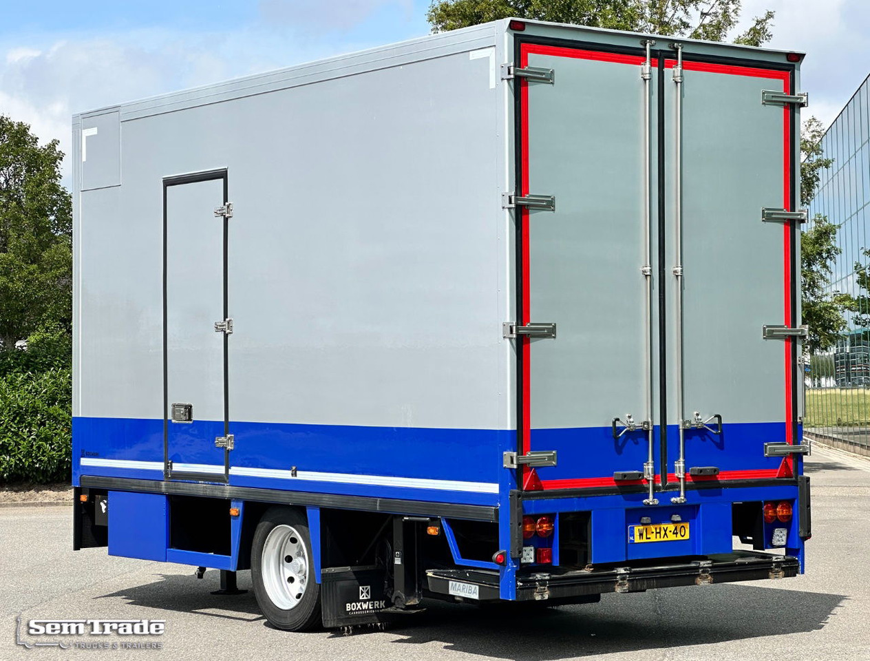 Floor Flma-10 Carrier Cooling 2X Side Door Tail Lift Disc Brakes Holland-Trailer - Remorque frigorifique: photos 3 Floor Flma-10 Carrier Cooling 2X Side Door Tail Lift Disc Brakes Holland-Trailer - Remorque frigorifique: photos 3