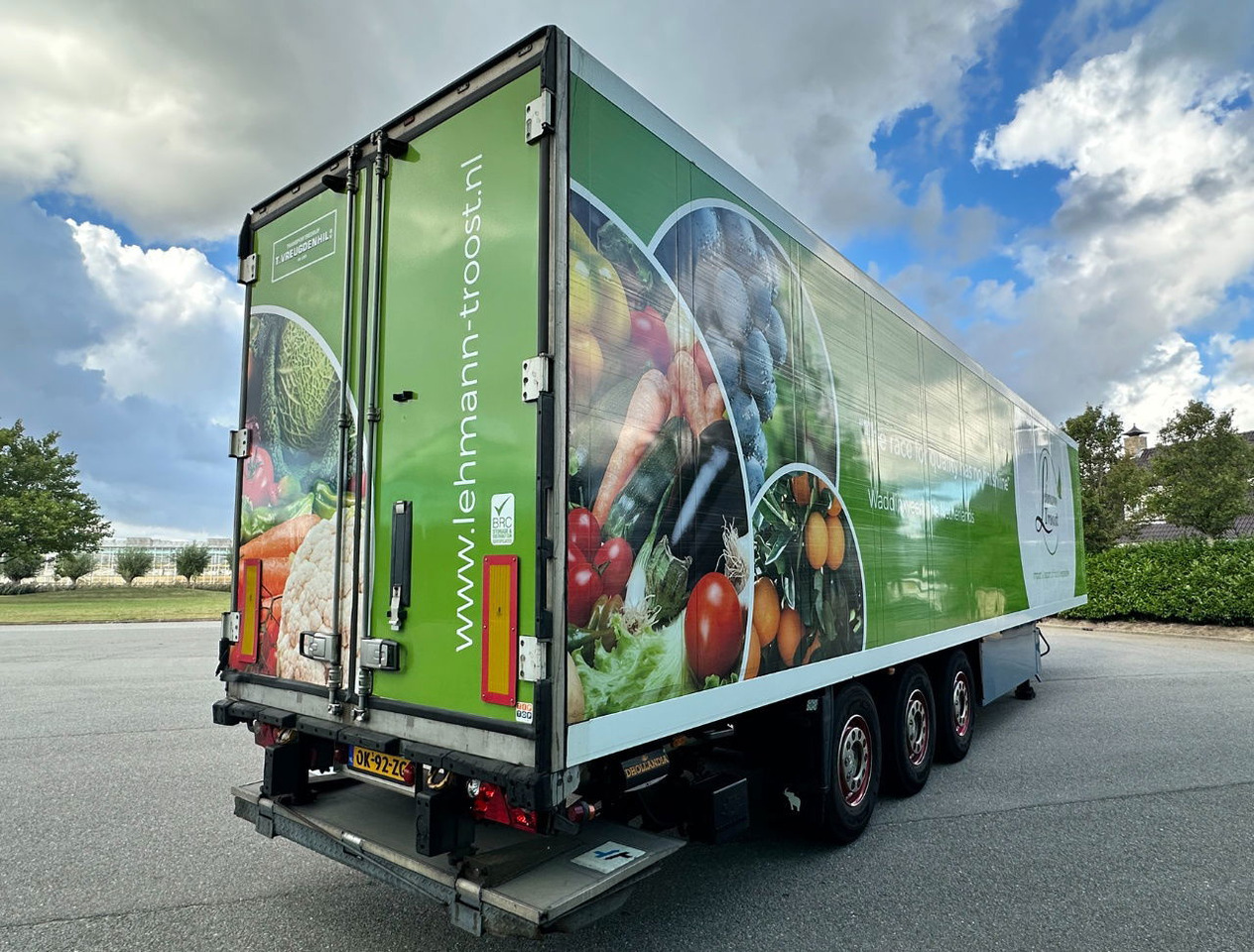 Schmitz Cargobull SKO 24 Thermo King SLX 200 Only 3645 Engine Hours 2X Lift Axle Flowerwide 270 CM High Inside Tail Lift NL-Trailer - Semi-remorque frigorifique: photos 4 Schmitz Cargobull SKO 24 Thermo King SLX 200 Only 3645 Engine Hours 2X Lift Axle Flowerwide 270 CM High Inside Tail Lift NL-Trailer - Semi-remorque frigorifique: photos 4