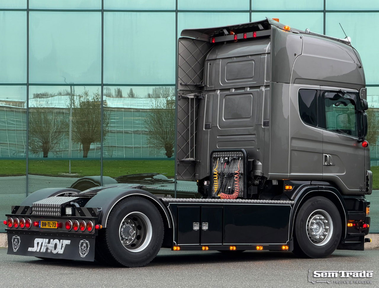 Scania R164-480 V8 King Retarder Manual Gearbox Showtruck Completely Rebuild Unique Condition - Tracteur routier: photos 4 Scania R164-480 V8 King Retarder Manual Gearbox Showtruck Completely Rebuild Unique Condition - Tracteur routier: photos 4