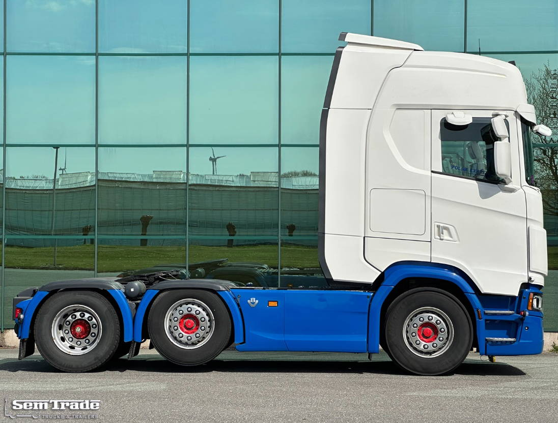 Scania S520 V8 NGS 6X2 Twinsteer Full AIR Retarder 2X Tanks NEW Clutch Super Con - Tracteur routier: photos 5 Scania S520 V8 NGS 6X2 Twinsteer Full AIR Retarder 2X Tanks NEW Clutch Super Con - Tracteur routier: photos 5
