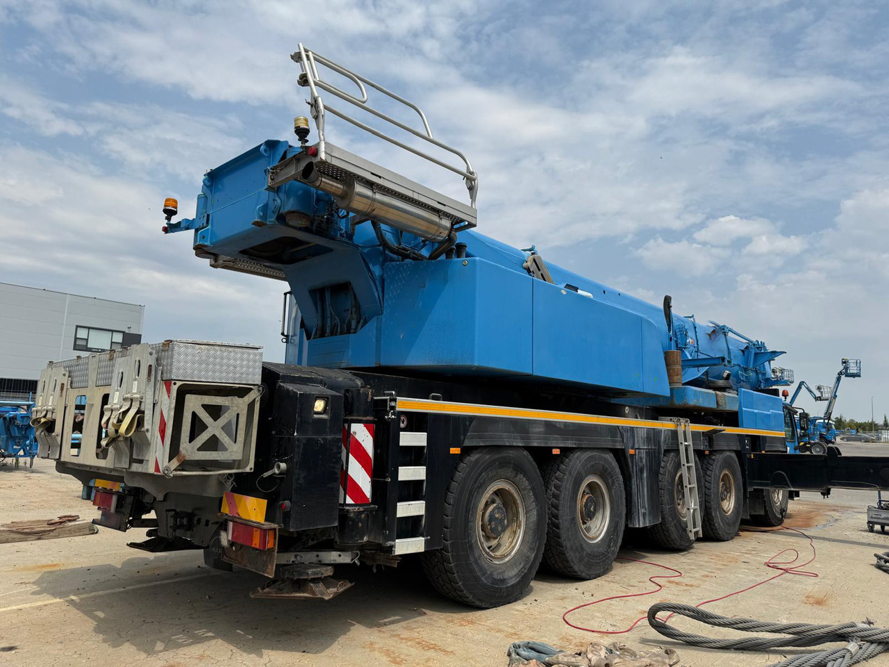 Liebherr LTM 1200-5.1 - Grue mobile: photos 4 Liebherr LTM 1200-5.1 - Grue mobile: photos 4