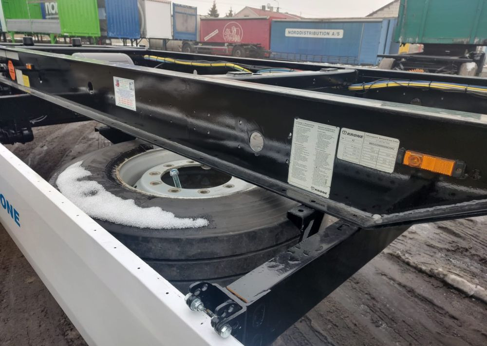 Crédit-bail de Krone Przyczepa BDF Krone Krone Przyczepa BDF Krone: photos 13 Crédit-bail de Krone Przyczepa BDF Krone Krone Przyczepa BDF Krone: photos 13