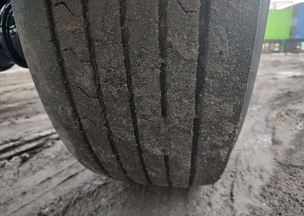 Crédit-bail de Krone Przyczepa BDF Krone Krone Przyczepa BDF Krone: photos 9 Crédit-bail de Krone Przyczepa BDF Krone Krone Przyczepa BDF Krone: photos 9