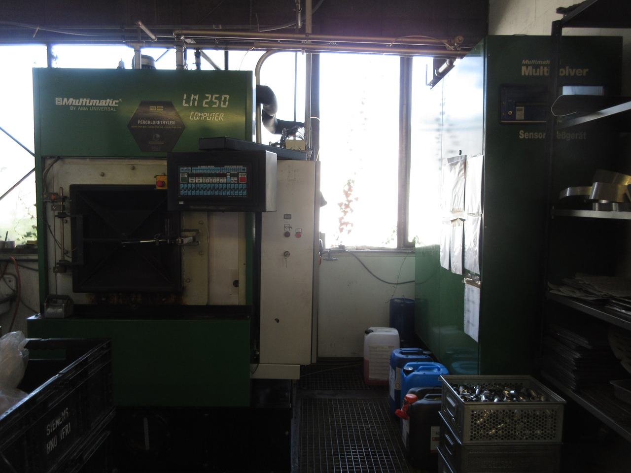 AMA Universal Multimatic LM 250 Computer Entfettungsanlage mit PER Perchlorethylen - Machine-outil: photos 2 AMA Universal Multimatic LM 250 Computer Entfettungsanlage mit PER Perchlorethylen - Machine-outil: photos 2