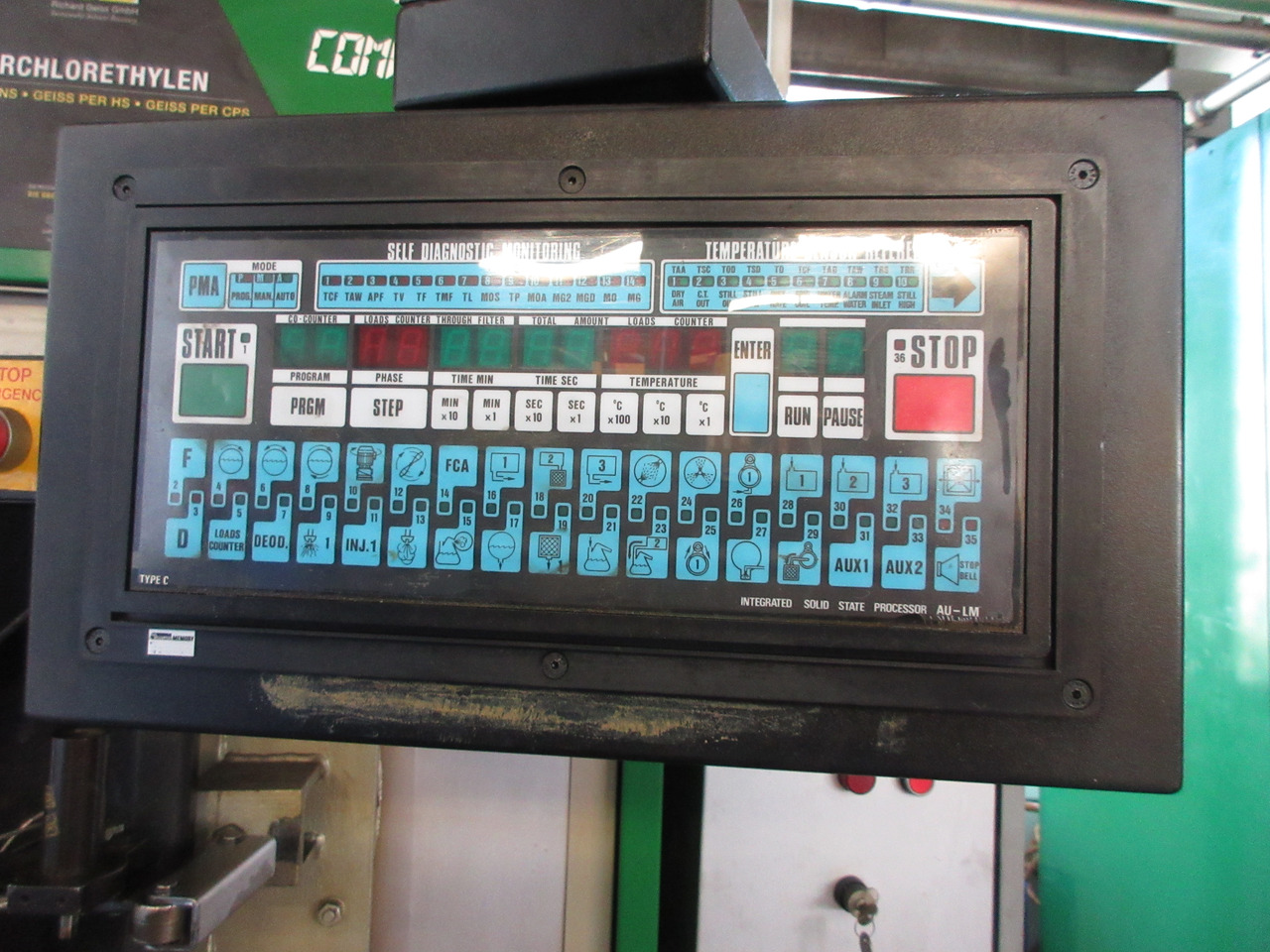 AMA Universal Multimatic LM 250 Computer Entfettungsanlage mit PER Perchlorethylen - Machine-outil: photos 4 AMA Universal Multimatic LM 250 Computer Entfettungsanlage mit PER Perchlorethylen - Machine-outil: photos 4