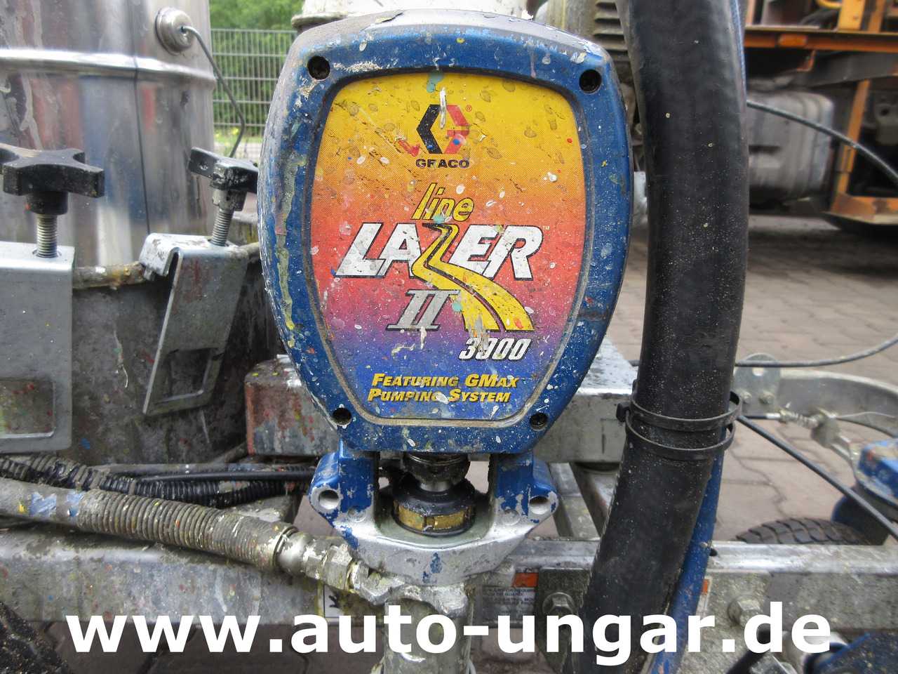 Graco LineLazer II 3900 Airless Roadmarking Machine Hofmann Markiermaschine - Travaux routiers: photos 4 Graco LineLazer II 3900 Airless Roadmarking Machine Hofmann Markiermaschine - Travaux routiers: photos 4