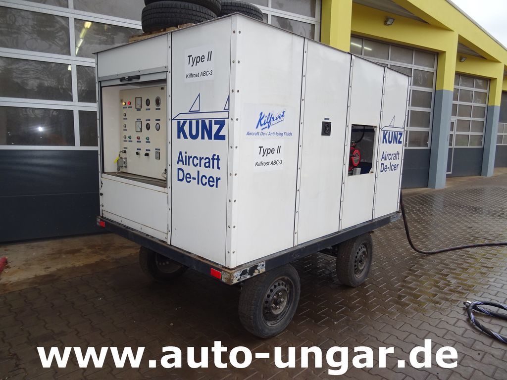 Kunz Aircraft De-Icer Anti-Icer 1200E GSE - Dégivreuse: photos 1 Kunz Aircraft De-Icer Anti-Icer 1200E GSE - Dégivreuse: photos 1