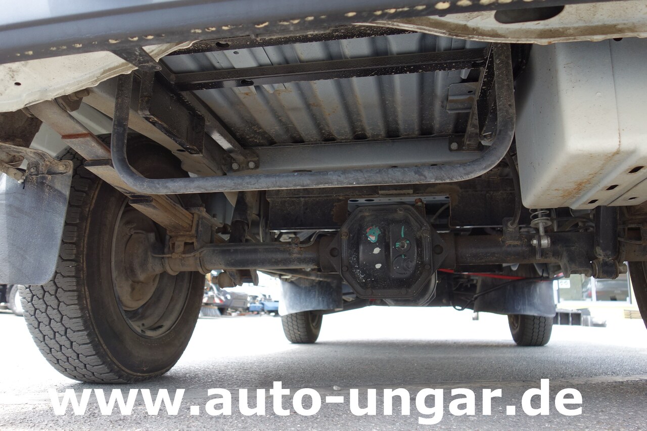 Fourgonnette, Utilitaire électrique Piaggio Porter Electric Extra Kastenwagen Elektro Dachträger: photos 12 Fourgonnette, Utilitaire électrique Piaggio Porter Electric Extra Kastenwagen Elektro Dachträger: photos 12