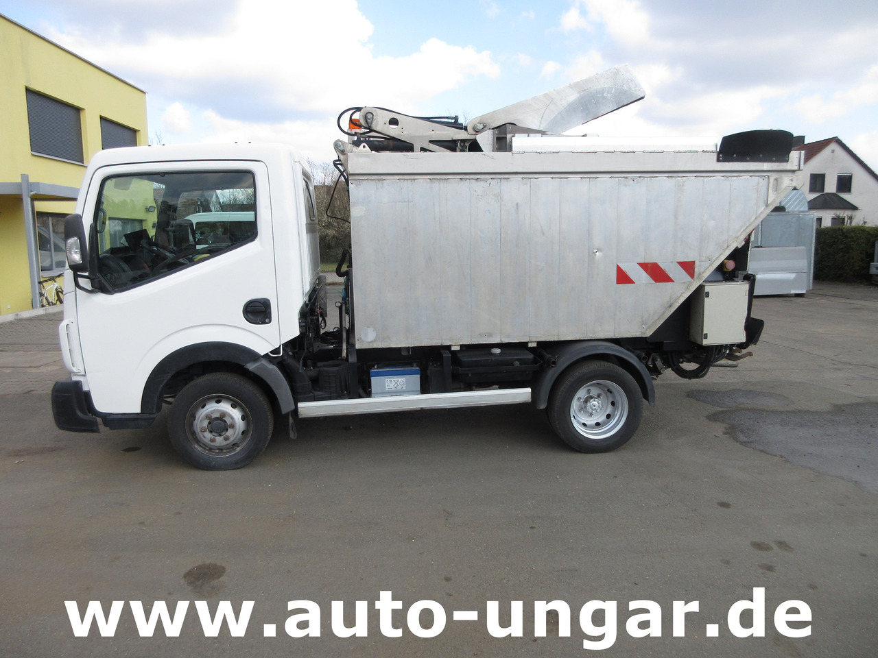 Renault Maxity 130 Müllwagen 3.500kg Lifter Presse Kipper Provence Benne Medium - Benne à ordures ménagères: photos 4 Renault Maxity 130 Müllwagen 3.500kg Lifter Presse Kipper Provence Benne Medium - Benne à ordures ménagères: photos 4