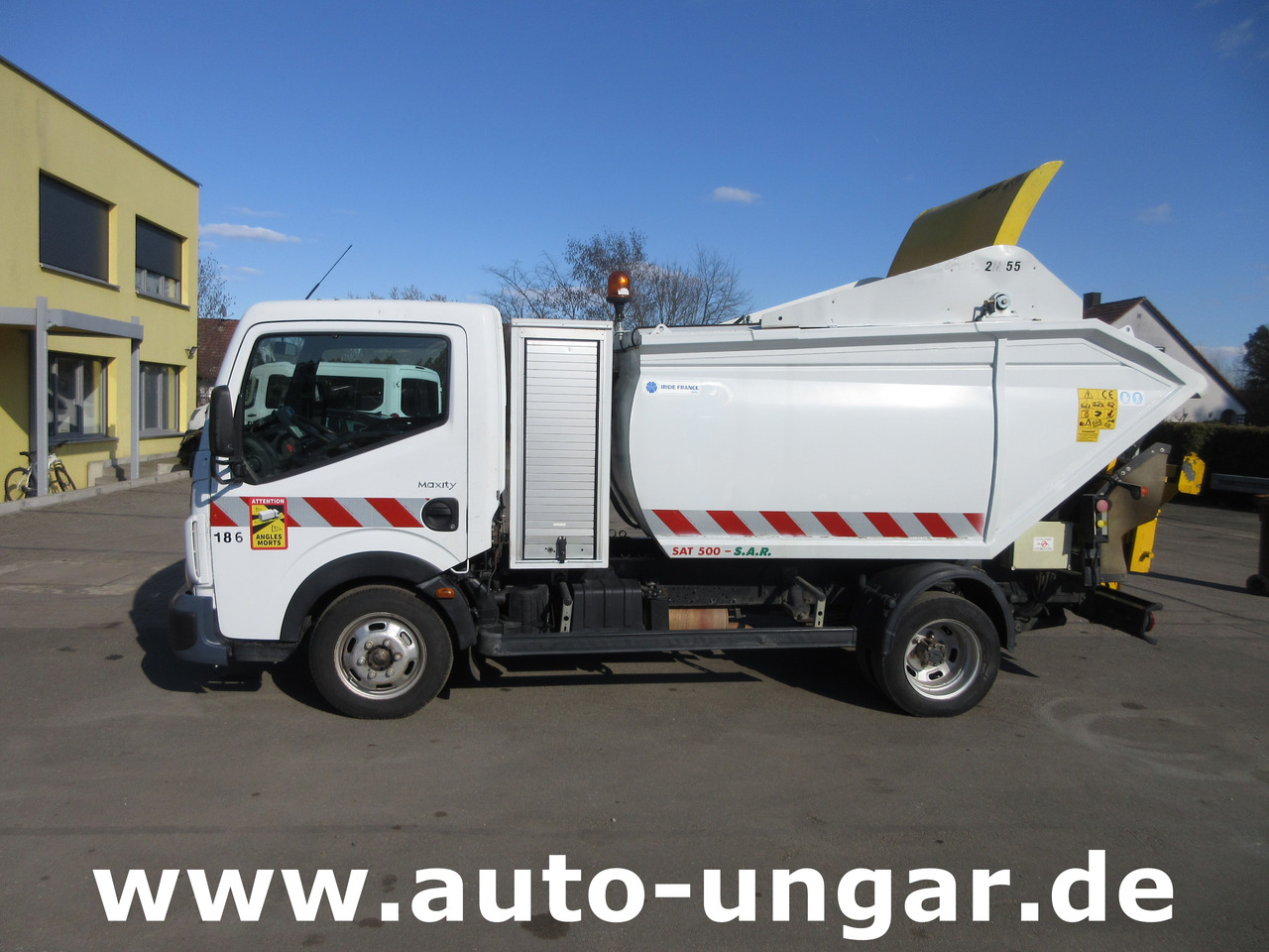 Renault Maxity 130 Müllwagen IRIDE SAT 500 Bj. 2010 4.500kg Presse Schüttung Kipper - Benne à ordures ménagères: photos 2 Renault Maxity 130 Müllwagen IRIDE SAT 500 Bj. 2010 4.500kg Presse Schüttung Kipper - Benne à ordures ménagères: photos 2
