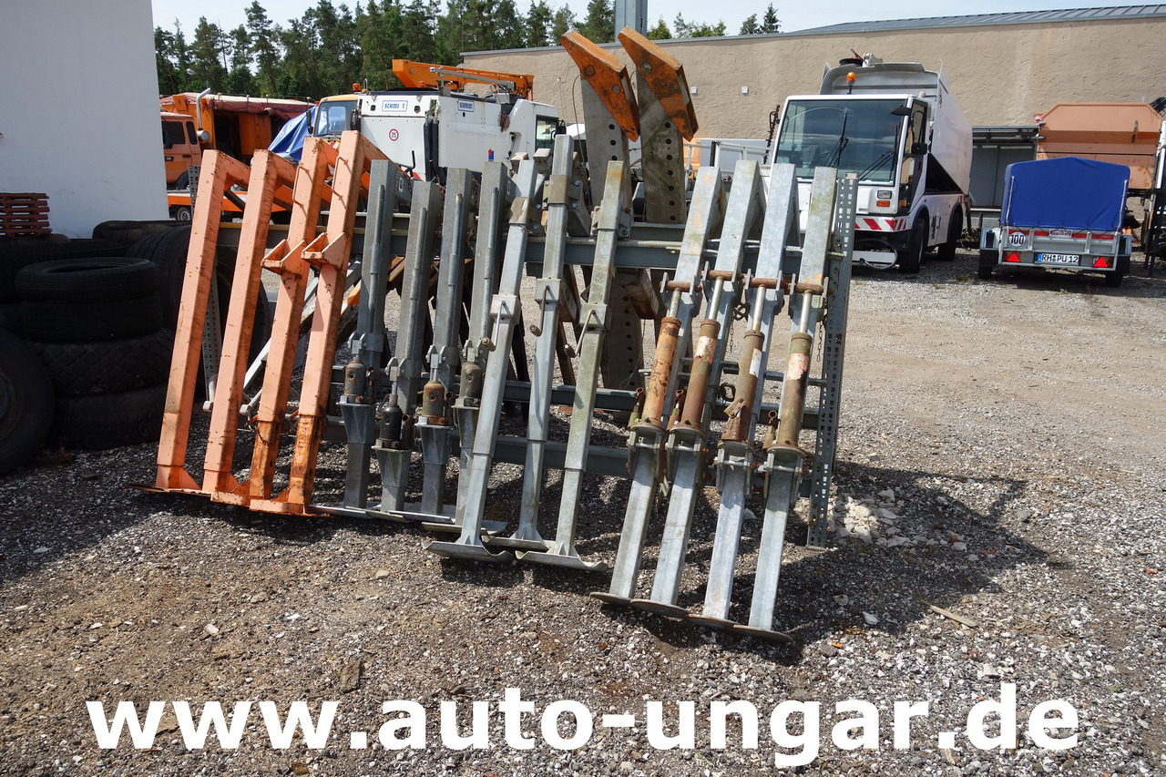 Küpper Weisser Stützen Streuerstützen Gerätestützen Abstützung - Véhicule de voirie/ Spécial: photos 1 Küpper Weisser Stützen Streuerstützen Gerätestützen Abstützung - Véhicule de voirie/ Spécial: photos 1