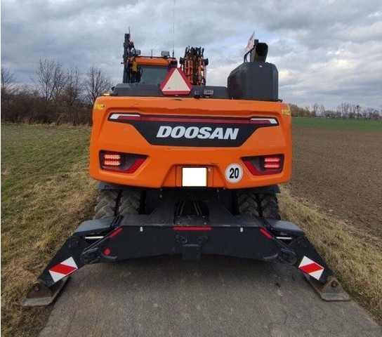 Pelle sur pneus Doosan 18.6t DX170 W-7 (DEVELON): photos 7