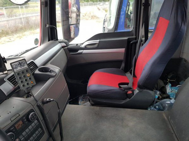 MAN TGS 32.360 - Camion malaxeur: photos 4 MAN TGS 32.360 - Camion malaxeur: photos 4