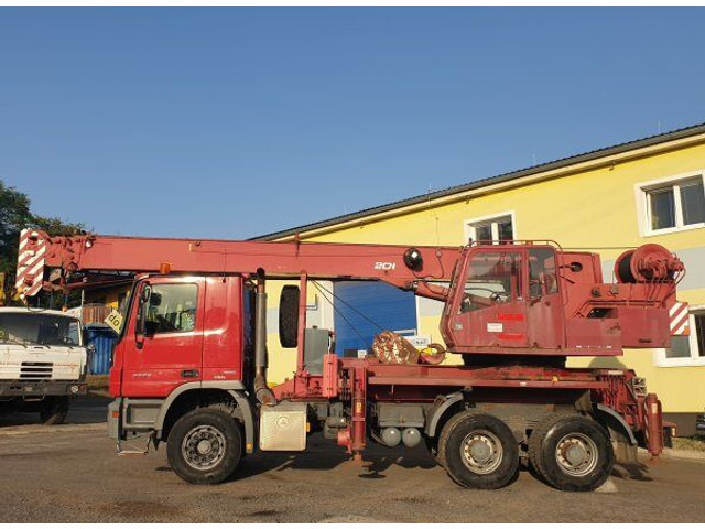 Mercedes-Benz 6x4 Actros 3332K +20t (ČKD) AD 20.2 - Grue auxiliaire: photos 2 Mercedes-Benz 6x4 Actros 3332K +20t (ČKD) AD 20.2 - Grue auxiliaire: photos 2