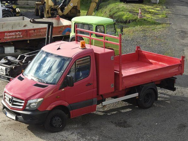 Mercedes-Benz Sprinter 516 CDI 2.2 - Utilitaire benne: photos 4 Mercedes-Benz Sprinter 516 CDI 2.2 - Utilitaire benne: photos 4