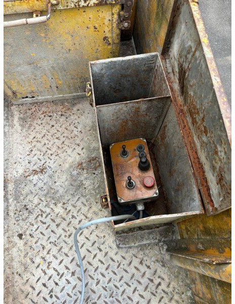 Schwing 25m BPL 601 +6x6 Tatra 815 (DOCS/KFZ MACHINE +1 no docs/kein kfz - Pompe à béton stationnaire: photos 4 Schwing 25m BPL 601 +6x6 Tatra 815 (DOCS/KFZ MACHINE +1 no docs/kein kfz - Pompe à béton stationnaire: photos 4