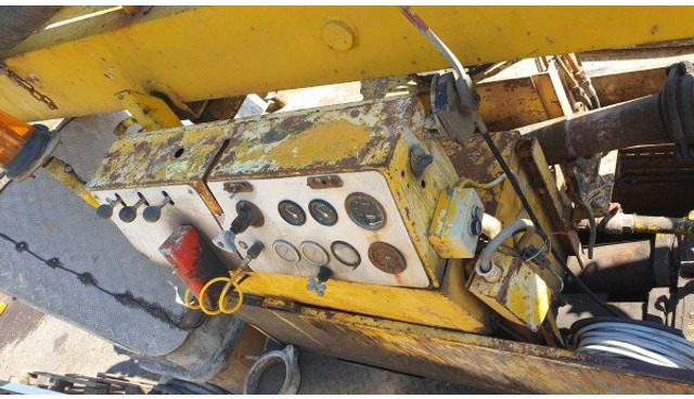 Schwing 25m BPL 601 +6x6 Tatra 815 (DOCS/KFZ MACHINE +1 no docs/kein kfz - Pompe à béton stationnaire: photos 5 Schwing 25m BPL 601 +6x6 Tatra 815 (DOCS/KFZ MACHINE +1 no docs/kein kfz - Pompe à béton stationnaire: photos 5