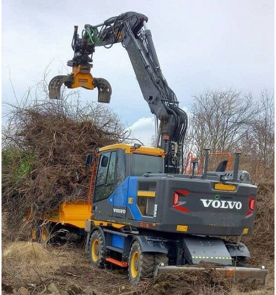 Volvo EW 160 E +(EST) Humus - Pelle sur pneus: photos 4 Volvo EW 160 E +(EST) Humus - Pelle sur pneus: photos 4