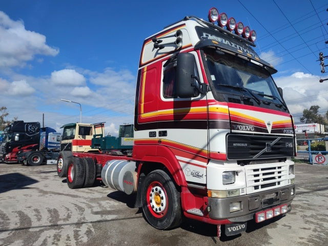 Volvo FH 16.520 520 6X2 Full AIR - Châssis cabine: photos 1 Volvo FH 16.520 520 6X2 Full AIR - Châssis cabine: photos 1