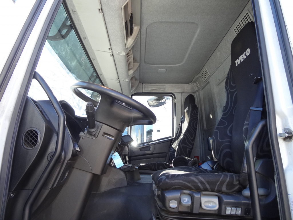 Iveco Stralis 420 6X2 Montagekran Fassi F335 28Meter - Camion plateau, Camion grue: photos 5 Iveco Stralis 420 6X2 Montagekran Fassi F335 28Meter - Camion plateau, Camion grue: photos 5