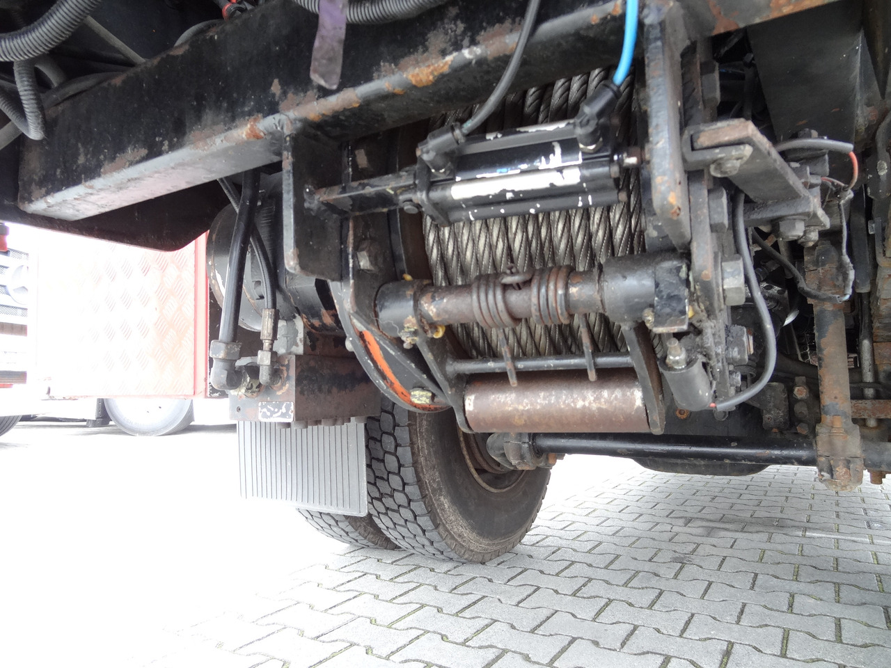 MAN F90 16.242 4X4 / Feuerwehr - Châssis cabine: photos 5 MAN F90 16.242 4X4 / Feuerwehr - Châssis cabine: photos 5