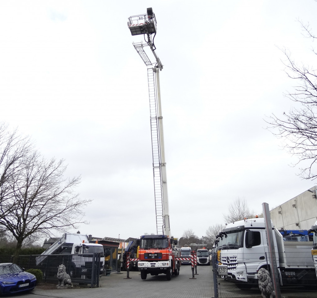 Camion avec nacelle MAN FE 410 6X6 Feuerwehr Vema Lift 32 Meter: photos 14