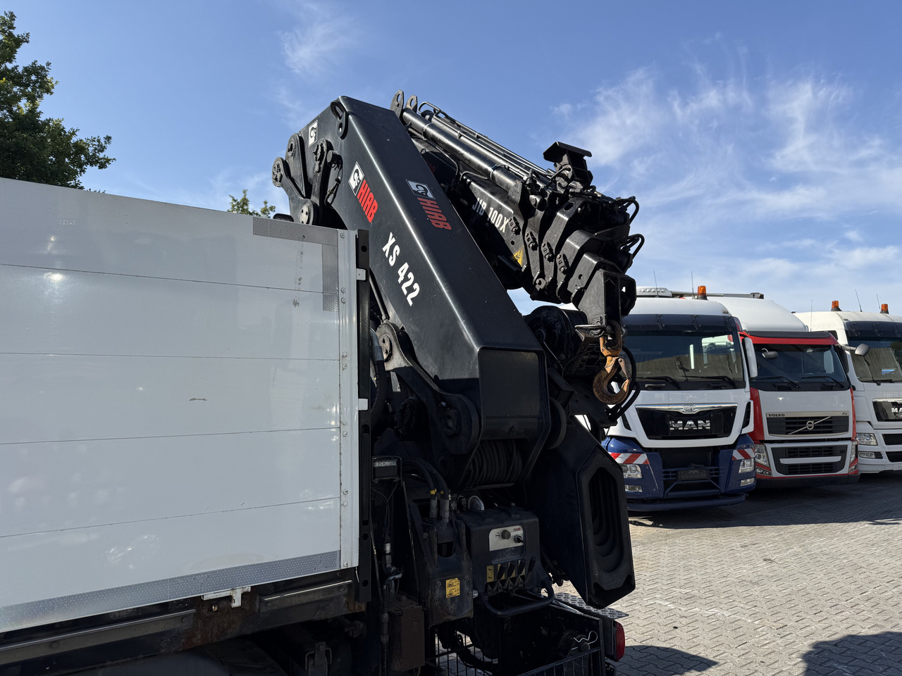 MAN TGX 26.480 6X2 Hiab 422 Bj 2017 bis 30 Meter - Camion grue, Camion plateau: photos 3 MAN TGX 26.480 6X2 Hiab 422 Bj 2017 bis 30 Meter - Camion grue, Camion plateau: photos 3