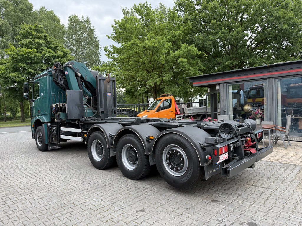 Crédit-bail de Mercedes-Benz Arocs 3251 8X4 Haken mit Kran HMF 2620 K5 Mercedes-Benz Arocs 3251 8X4 Haken mit Kran HMF 2620 K5: photos 13 Crédit-bail de Mercedes-Benz Arocs 3251 8X4 Haken mit Kran HMF 2620 K5 Mercedes-Benz Arocs 3251 8X4 Haken mit Kran HMF 2620 K5: photos 13